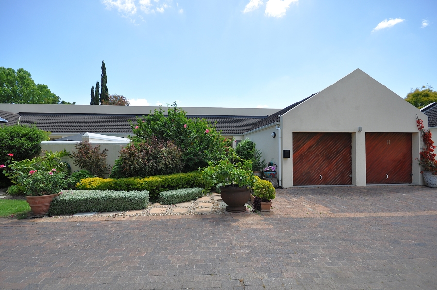 3 Bedroom Property for Sale in Paradyskloof Western Cape